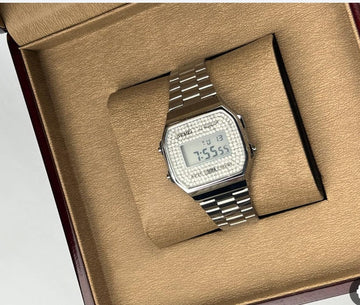 SKEMI WOMEN DIGITAL DISPLAY WATCH