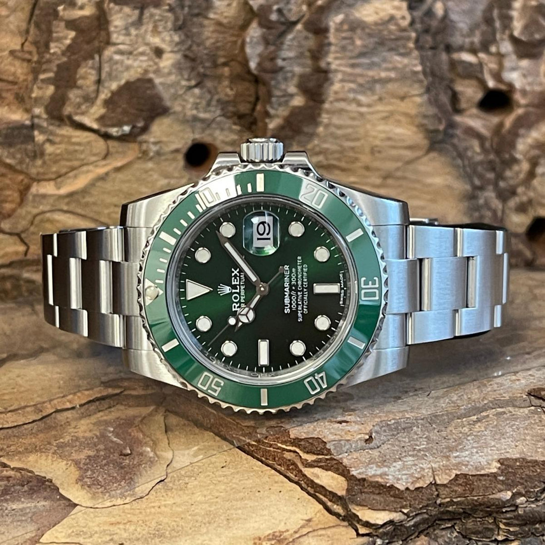 Rolex - Submariner Date HULK - FULL-SET