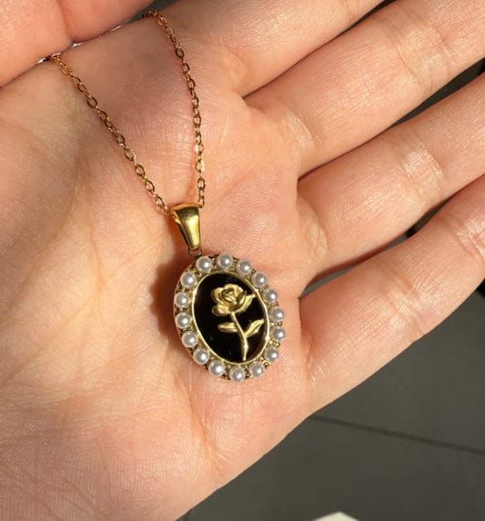 FLOWER GOLD LOCKET