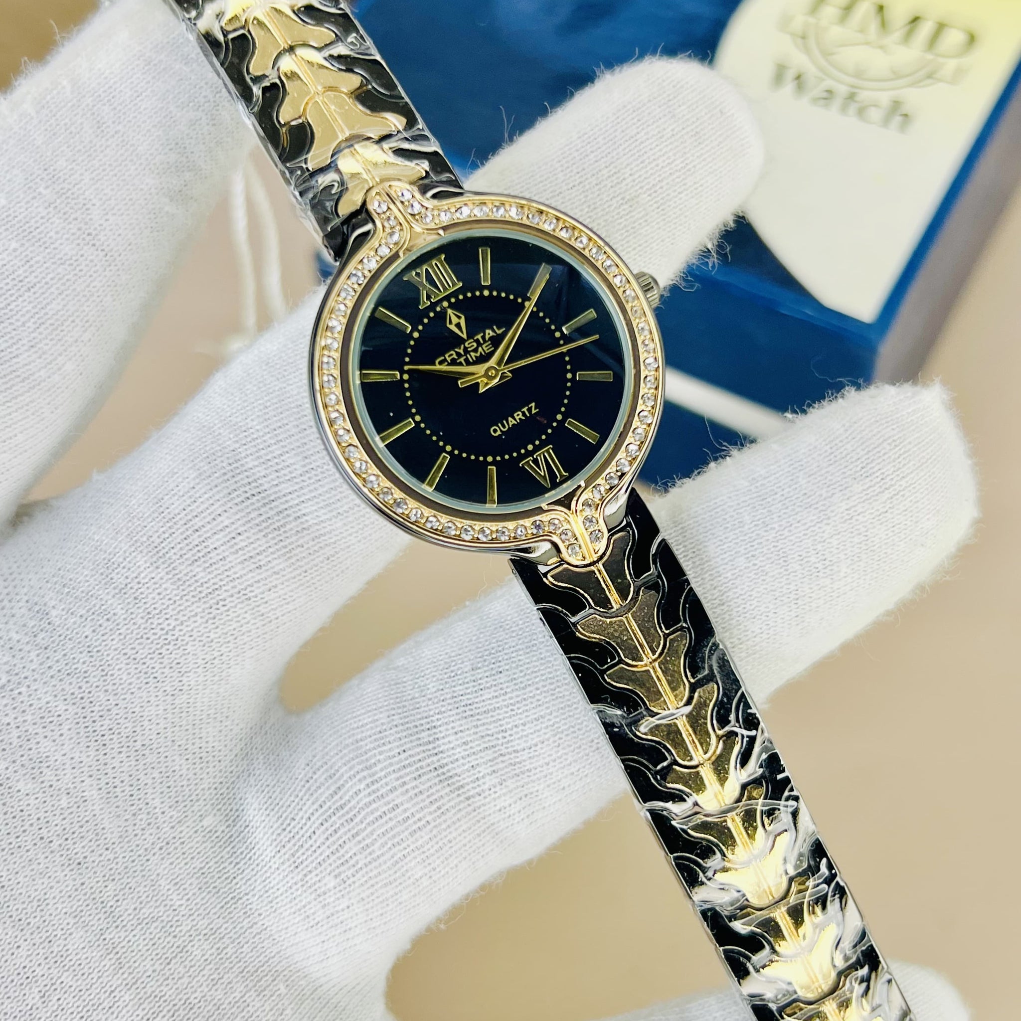 CRYSTAL TIME CHAIN WATCH
