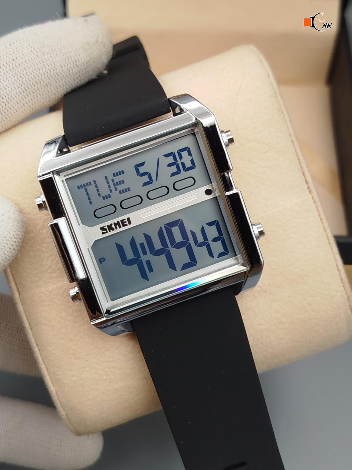 SKEMI  MAN COLLECTION  FULL DIGITAL WATCH